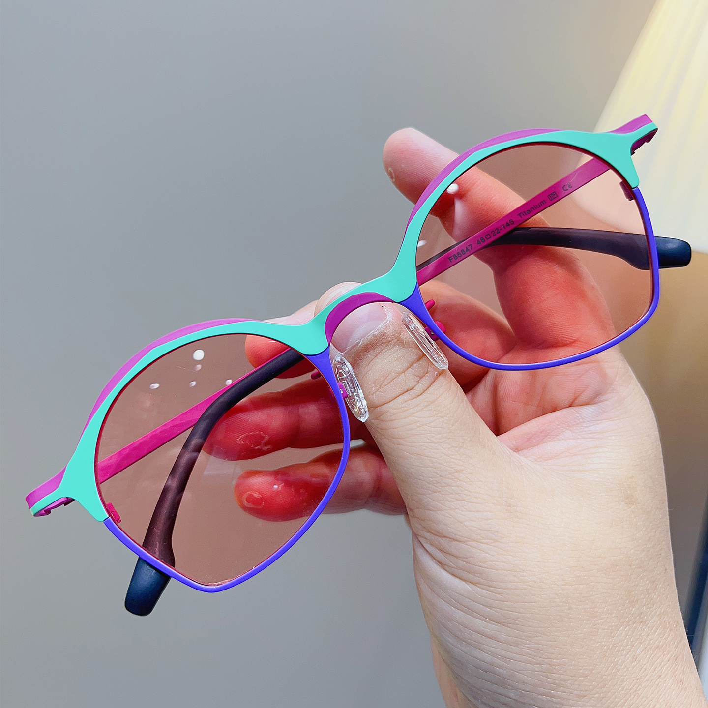 简丹百搭超轻彩色钛架墨镜男女复古个性猫眼太阳镜框防紫外线潮款