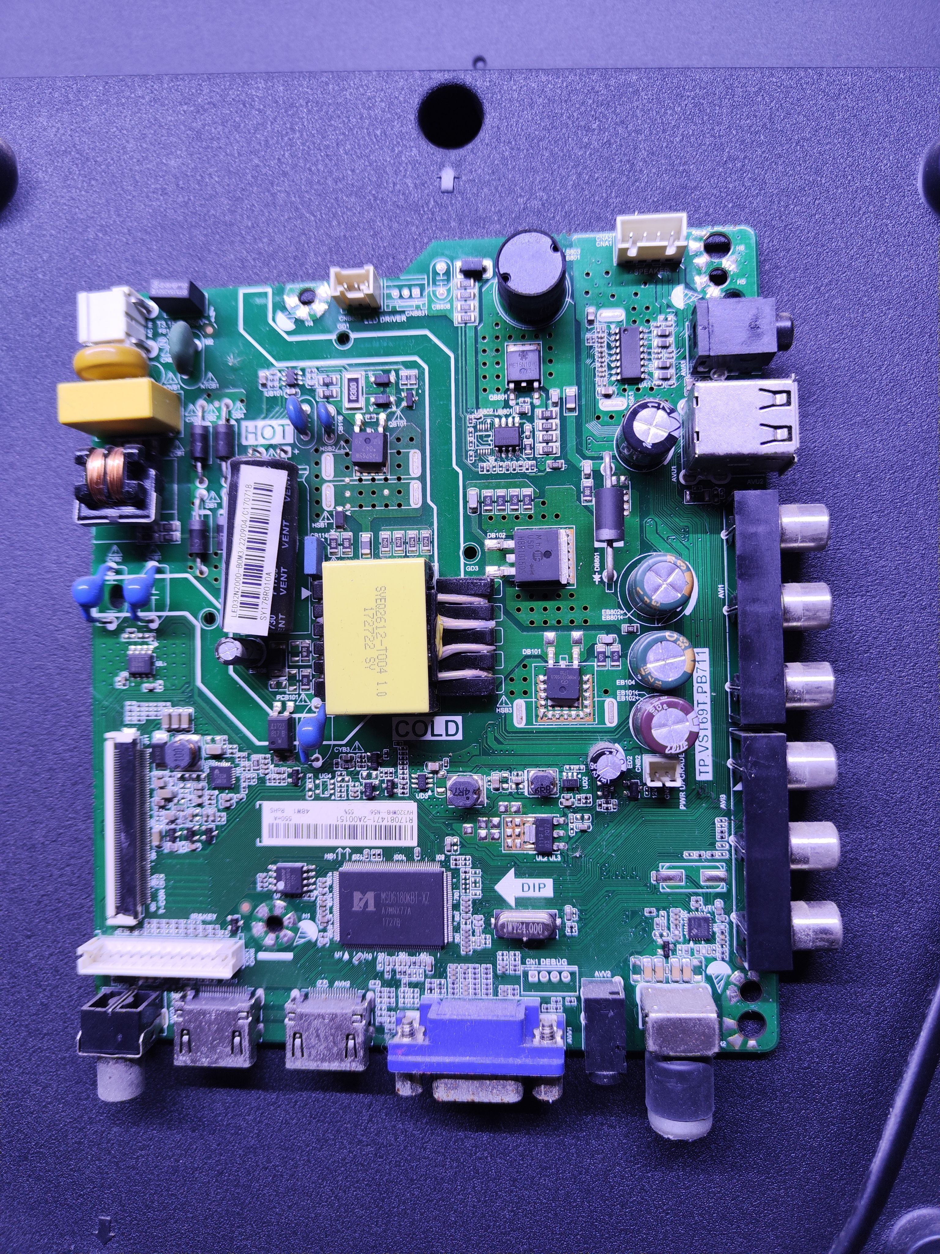 原装海信LED32N2000主板 TP.VST69T.PB711 屏HD315J2H71-T0BK