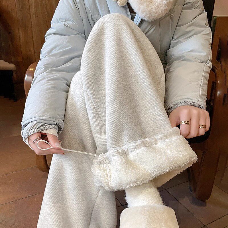 灰色加绒运动裤女秋冬季加厚束脚卫裤2025新款小个子羊羔绒阔腿裤