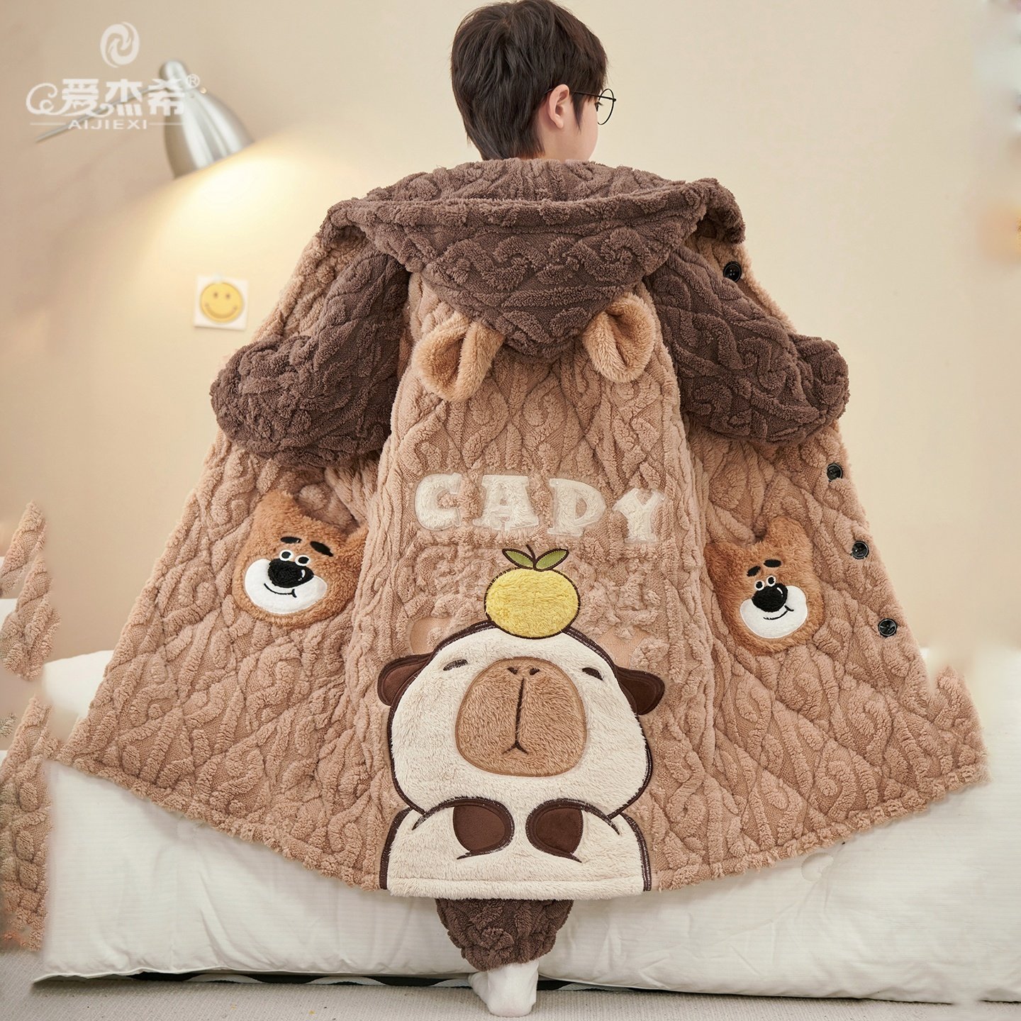 儿童睡衣男童2025新款冬季珊瑚绒加厚三层夹棉长款睡袍男孩家居服