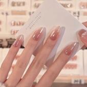 2024新款 海莉电镀三千瓦小灯泡穿戴甲ins显白美甲贴片纯欲假指甲