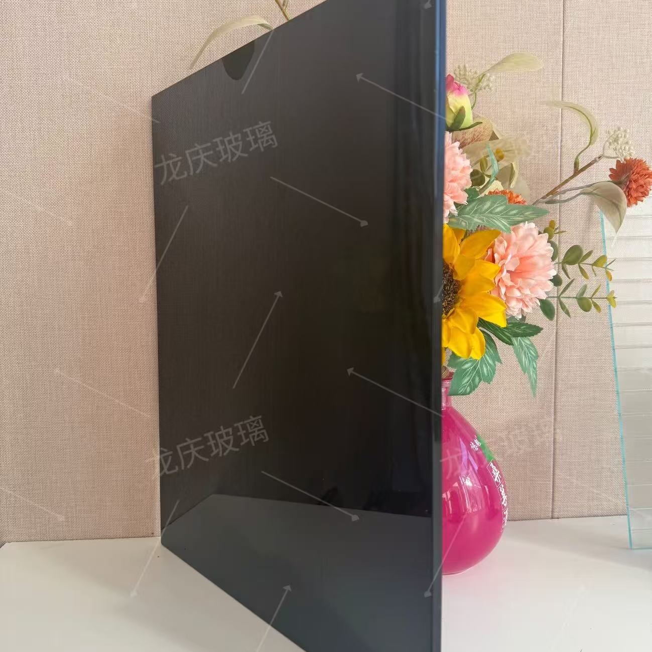 定制黑玻璃灰油砂钢化玻璃隔断墙