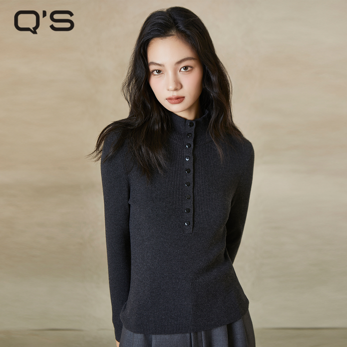 QS秸熙纯色套头保暖打底衫