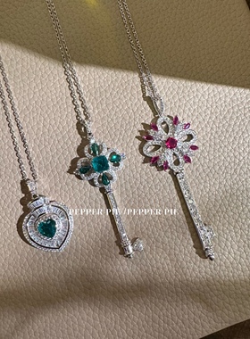 辣椒派高级轻珠宝系列 维多利亚钥匙项链重工通体纯银镀白金