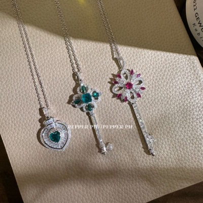 辣椒派高级轻珠宝系列 维多利亚钥匙项链重工通体纯银镀白金