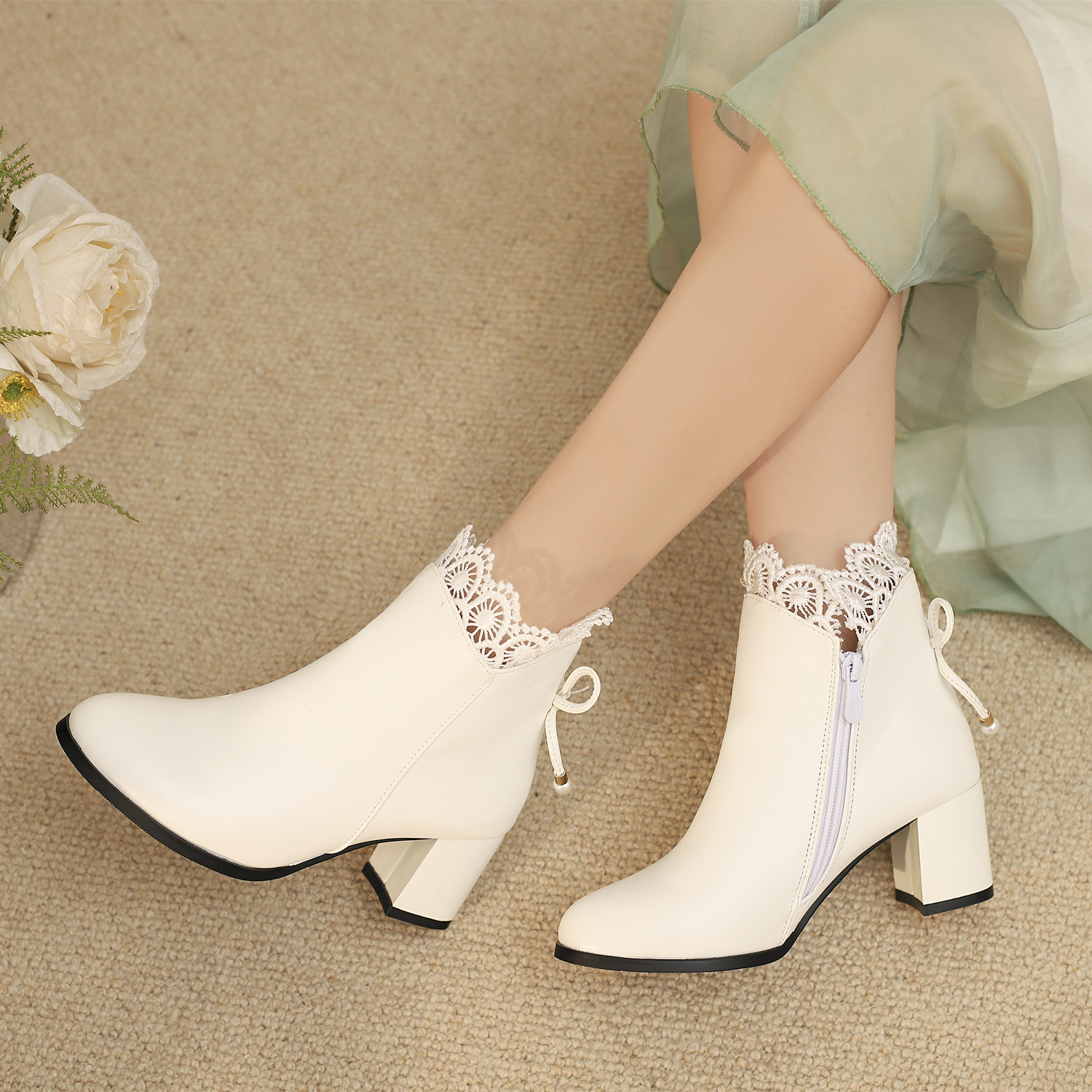 小红书推荐时尚蝴蝶结短靴子