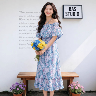 法式露肩一字裙子度假沙滩碎花夏季长裙连衣裙新款气质甜美