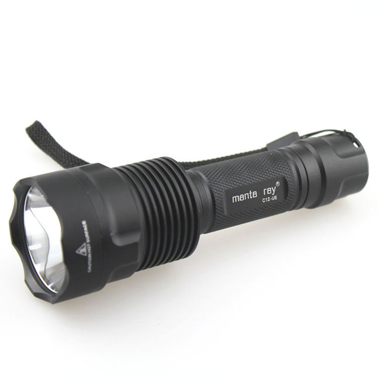 Manta Ray C12-UE CREE XP-L Hi V3 2000流明 12x7135 LED手电