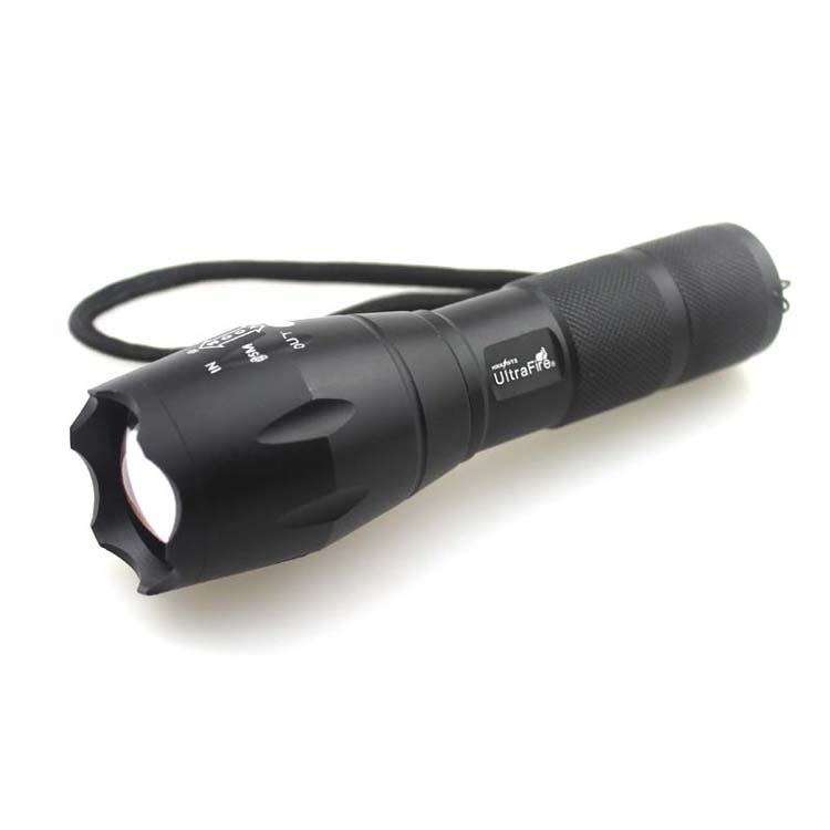 UltraFire A100 CREE XM-L2 U3 1200流明 5档调焦手电 骑行 徒步