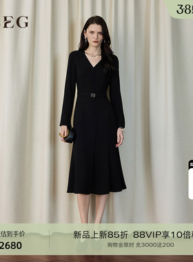 【商场同款】OBEG欧碧倩26春法式轻熟黑色V领鱼尾连衣裙10521070