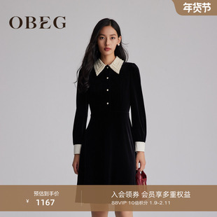 OBEG欧碧倩流光复古丝绒连衣裙女冬设计感钉珠法式小黑裙10484053