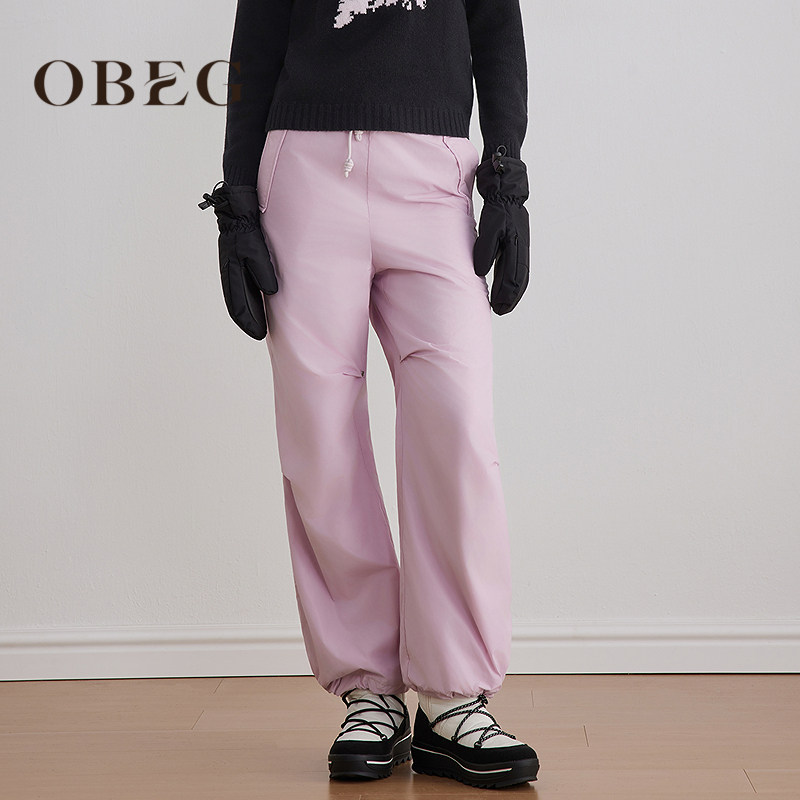 直筒修饰腿型 利落干练 通勤休闲出街皆宜