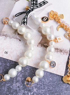 珍珠蝴蝶结手链螺丝扣 手机壳双链条吊坠 diy饰品爱心扣滴胶配件