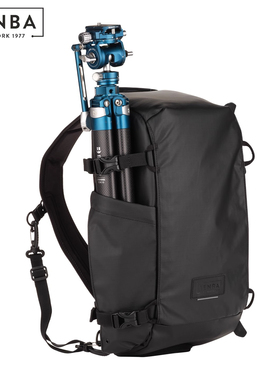 天霸TENBA摄影包单肩斜跨专业相机包微单轻量化设计便捷旅行斜肩背包速特SOLSTICE v2 12/16L黑色灰色636-430