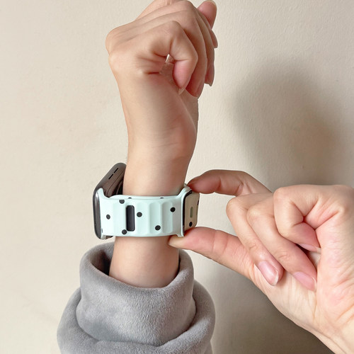 不规则斜纹硅胶适用iwatch表带