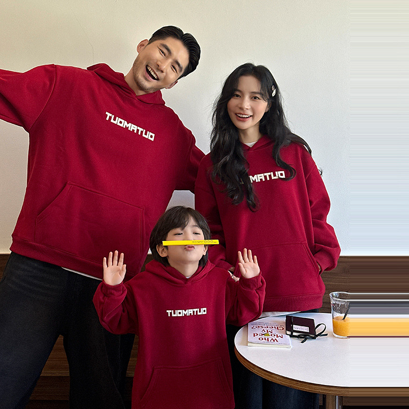 2026本命年过新年红色卫衣亲子装一家三四口秋冬新款母女装拜年服