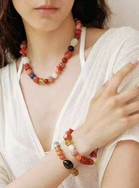 2026新款浪漫宇宙彩色串珠项链小众设计高级感锁骨链气质毛衣链