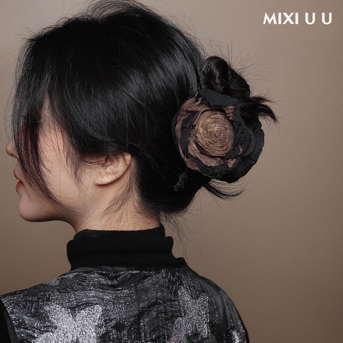 特大号发量多气质抓夹女