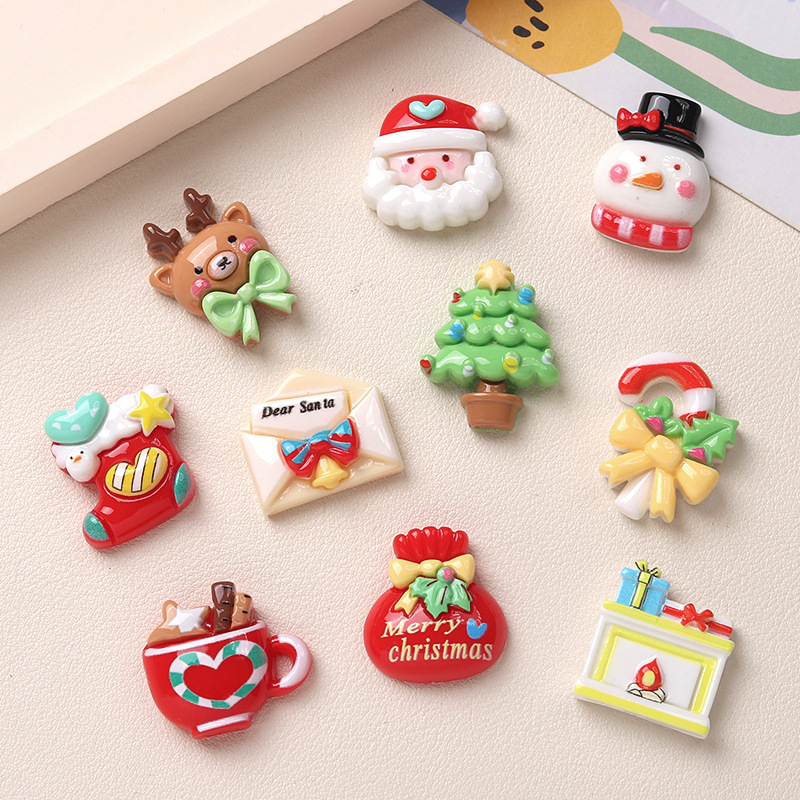 卡通diy树脂配件饰品10款圣诞奶油胶手工制发夹手机壳鞋扣配饰批