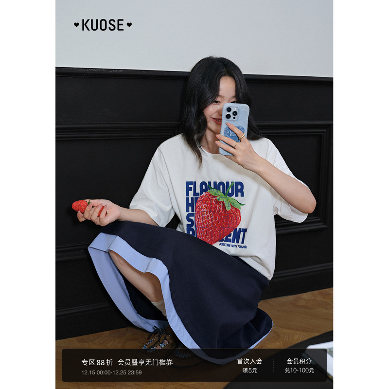 阔色草莓字母印花白色上衣半袖女2025秋季新款宽松休闲短袖t恤夏