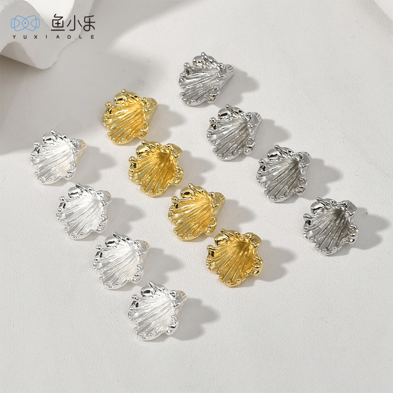 保色喇叭花蕊串珠吊坠