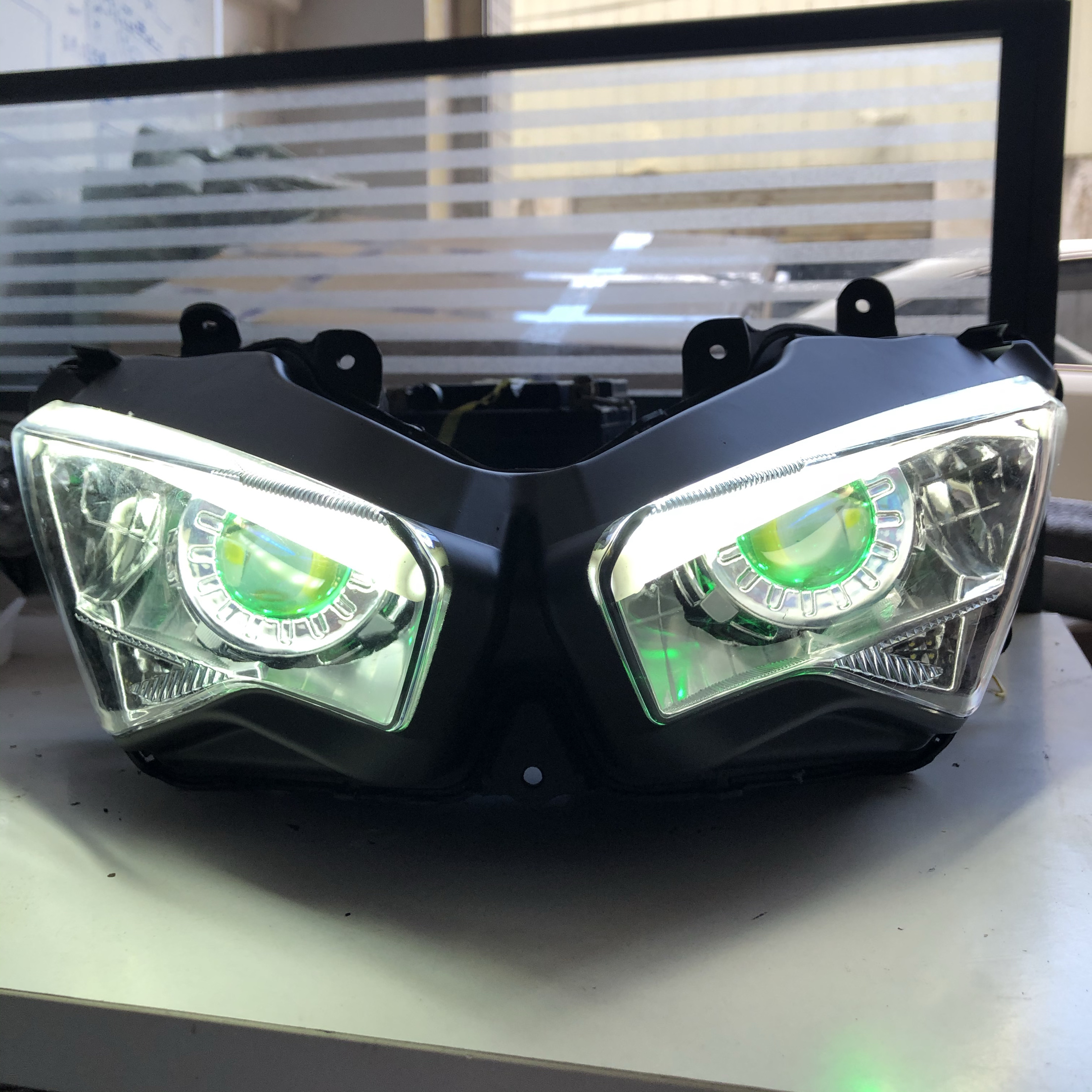 忍者400 NINJA400 18-23年 大灯 改装led透镜恶魔眼蓝牙调色总成