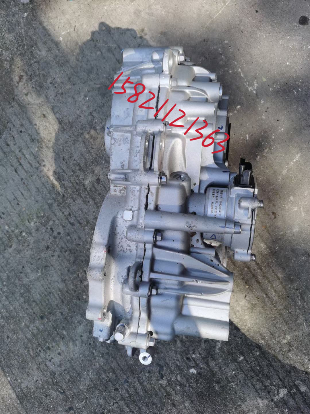 新能源电车大通EV70变速箱总成减速器差速器齿轮箱齿轮壳总成波箱