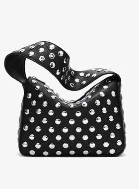 HIATUS小众设计韩国孔孝真ins同款铆钉腋下单肩包黑色金属机车包