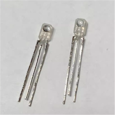 IS485E IS485F 施密特 波长900nm  光电接收管 OPIC 传感器 DIP3