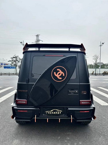 大G级G350G500G550G63加改装尾门冲浪板碳纤维白色备胎盖