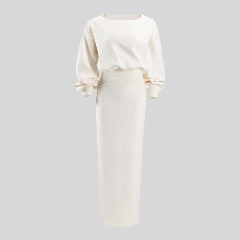 一字领收腰长袖白色针织修身连衣裙