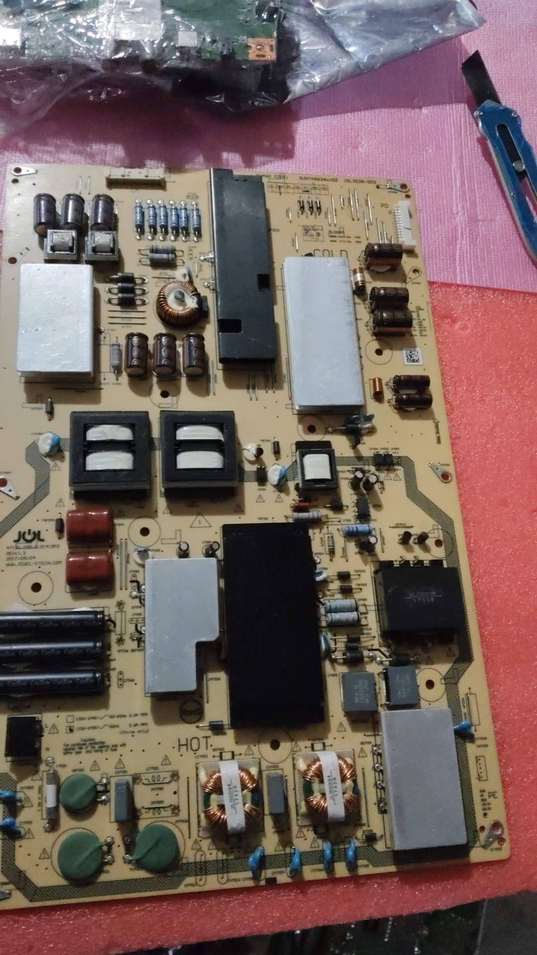 原装夏普LCD-70SU575A 70MY5100电源板RUNTKB626WJQZ JSL3228-003