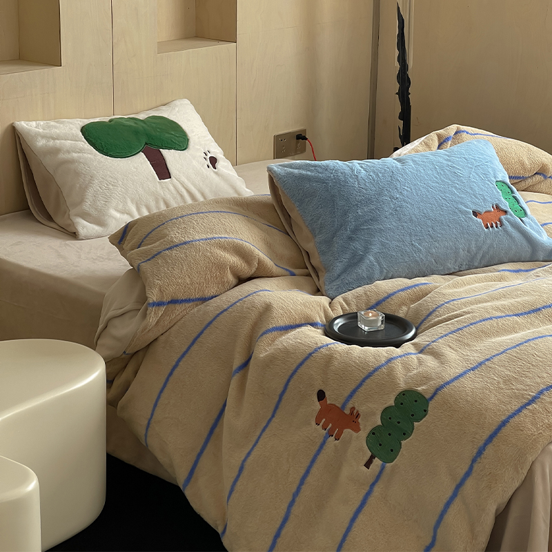 ins童趣卡通小狐狸兔绒四件套