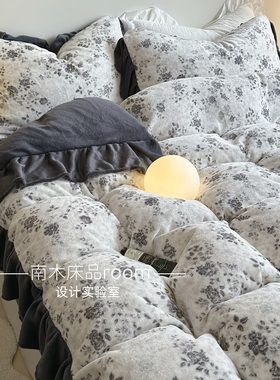 Hepburn｜复古黑白碎花牛奶绒四件套1.8中古风花边冬天保暖法莱绒