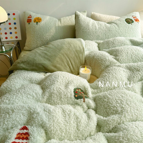 治愈系奶油绿牛奶绒四件套加厚