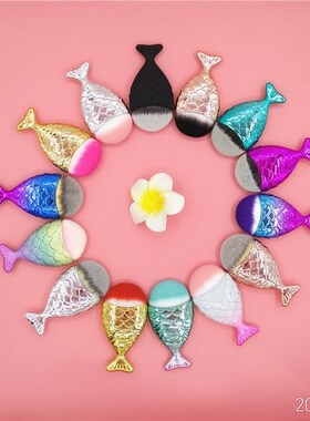 Single fish makeup brush mermaid cream foundation makeup