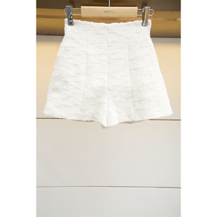 O263003C周末短裤 专柜正品 秋冬时尚 修身 1999元