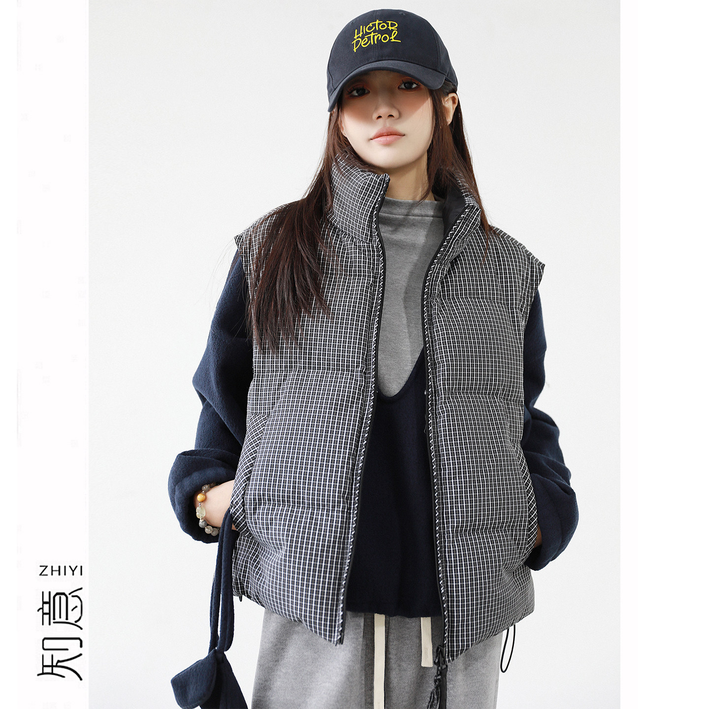 12.20/格纹羽绒服