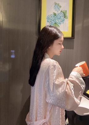 五星酒店浴袍女粉色豹纹高级富婆千金风温柔保暖空调房家居服睡袍