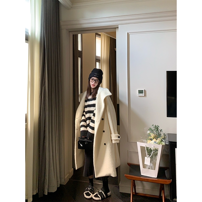 奶酪纹高领白色厚实羊毛呢长大衣