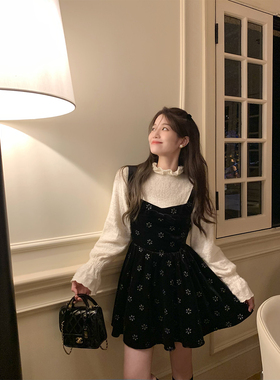 FF BLUE 邂逅首尔 花朵丝绒收腰吊带裙黑色赫本风连衣裙