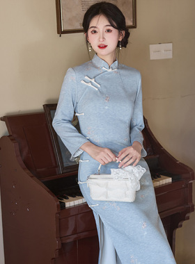 蓝色秋冬刺绣旗袍2025新款中式绝美新中式改良年轻款少女高级感