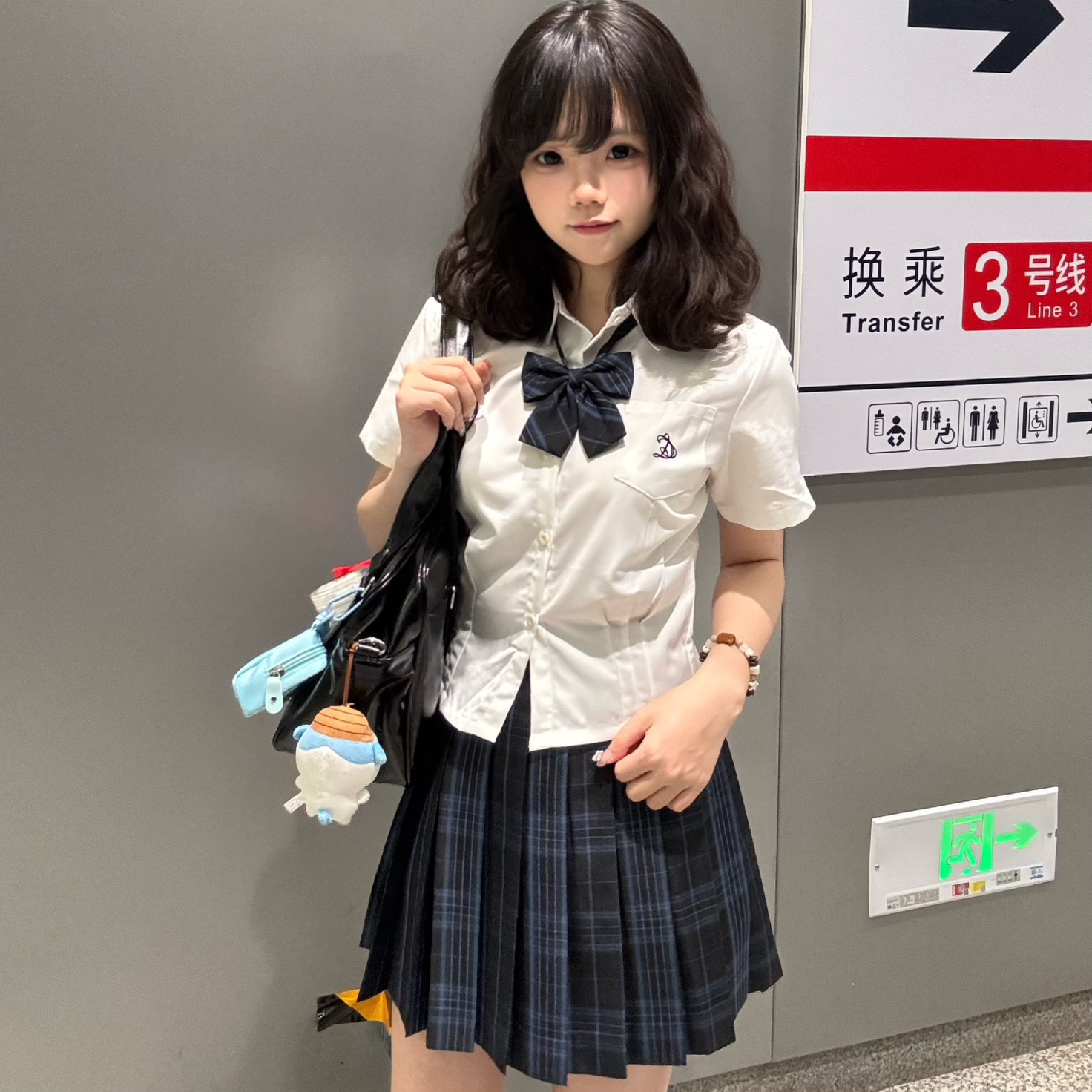 小雾椿衬衫短款收腰jk衬衫短袖