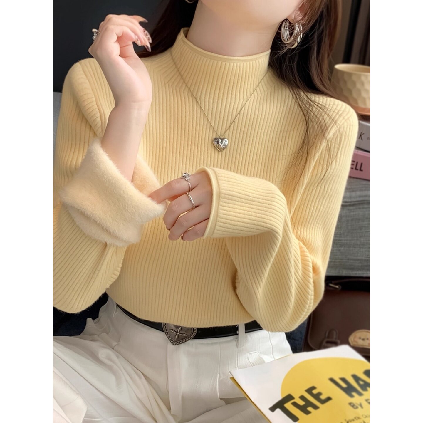 黄色加绒加厚打底毛衣女秋冬
