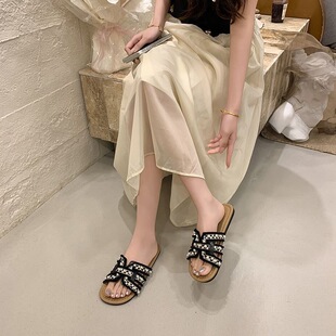 拖鞋女夏外穿配裙子2026新款一字拖白色复古感平底不累脚凉拖鞋