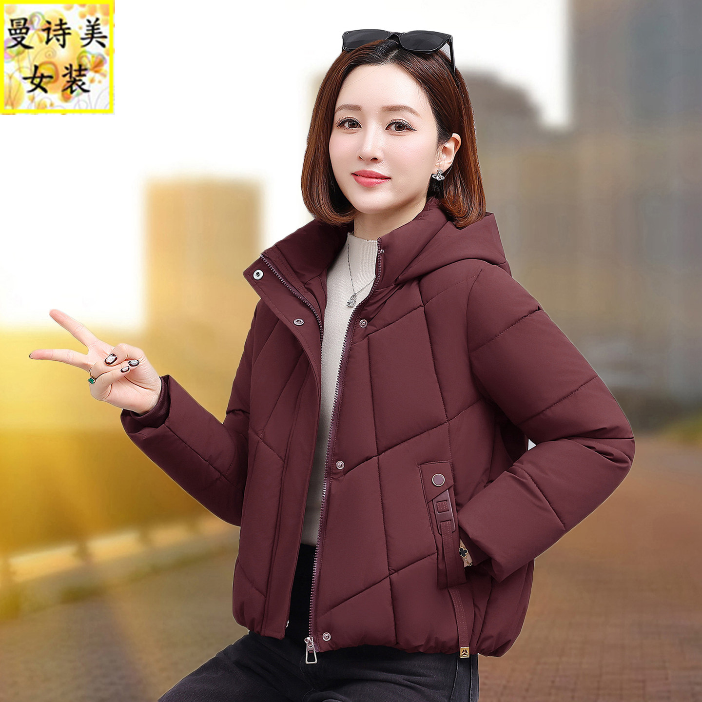 2025冬季新款短款宽松连帽羽绒棉服女士御寒保暖加厚棉衣棉袄外套