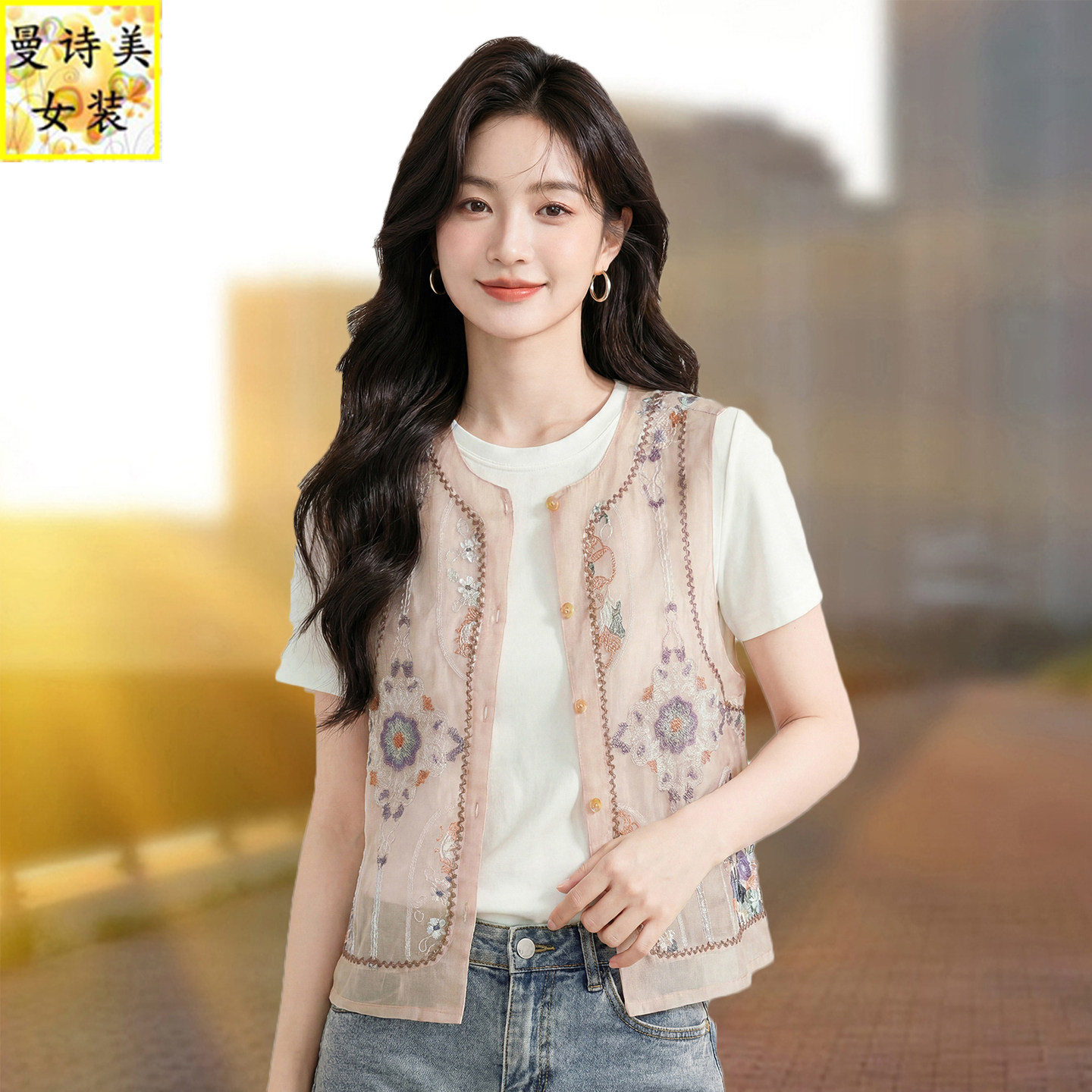 新中式重工刺绣马甲女款国风马夹图片