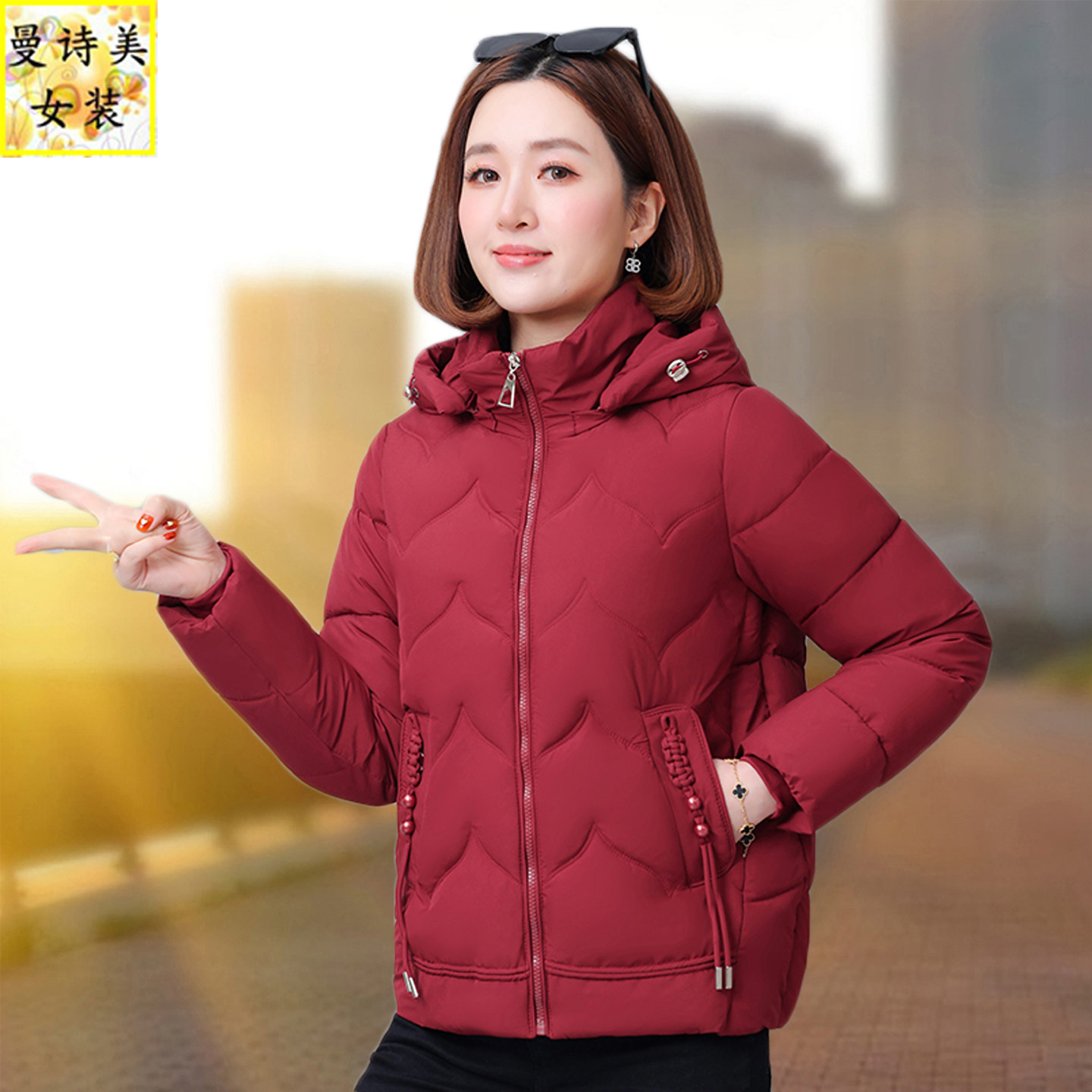 红色国风棉衣外套女短款2025年冬季新款宽松羽绒棉服保暖小棉袄