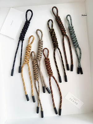 定制低饱和复古miu风手工编织包芯绳登山运动风包包挂饰挂件棕色