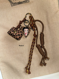 原创复古豹纹包包挂件棕色贝蒂diy钥匙扣挂饰miu系挂饰配饰小众